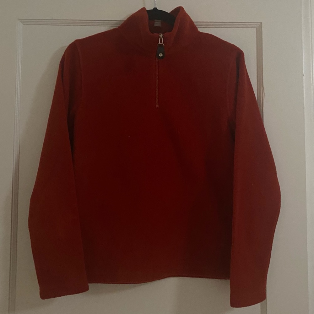 Nice fall season sweater! Good condition!